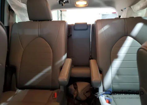 2020 Toyota Highlander Xle z USA, uszkodzony, nr VIN 5TDGZRBHXLS014498